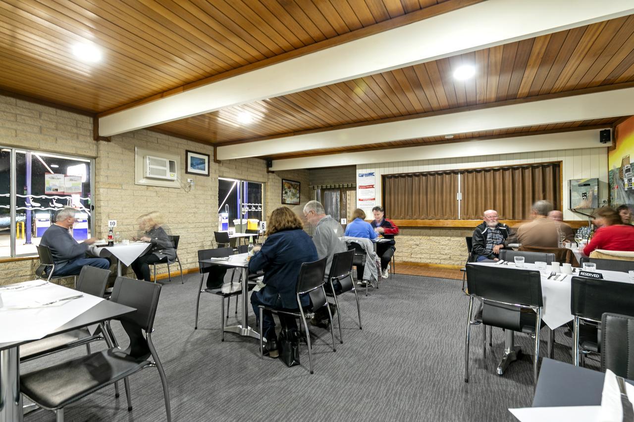 Nullarbor Roadhouse Hotel Buitenkant foto