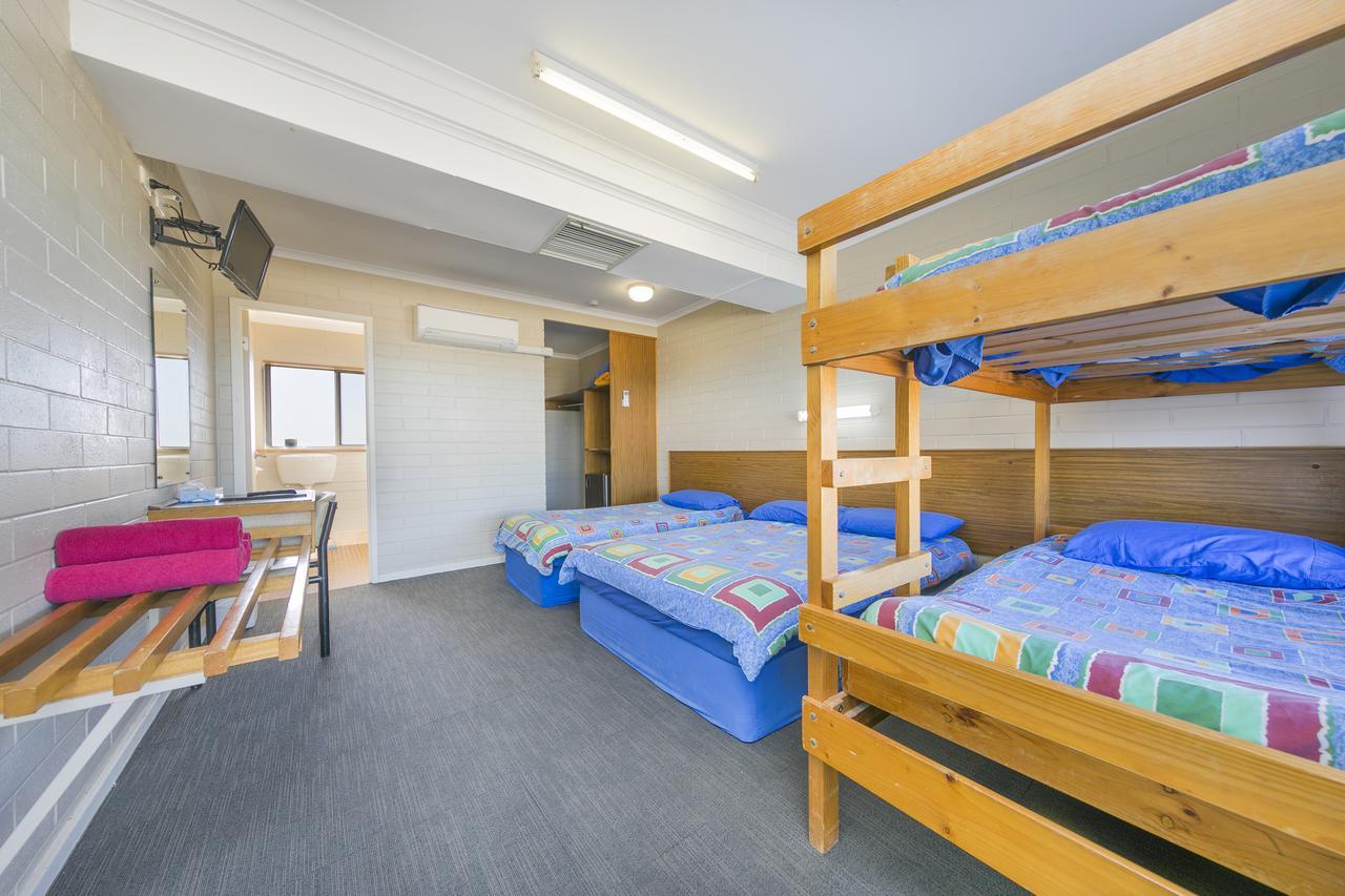 Nullarbor Roadhouse Hotel Buitenkant foto